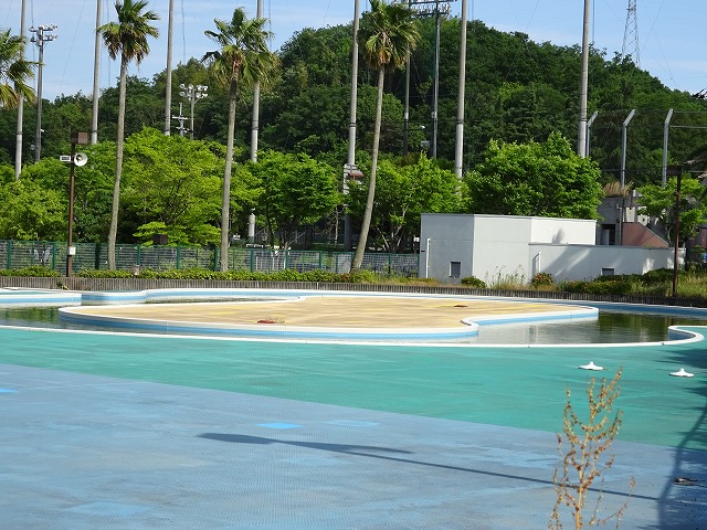 田辺公園プール屋外プール