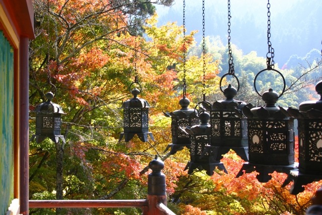 談山神社回廊からの紅葉